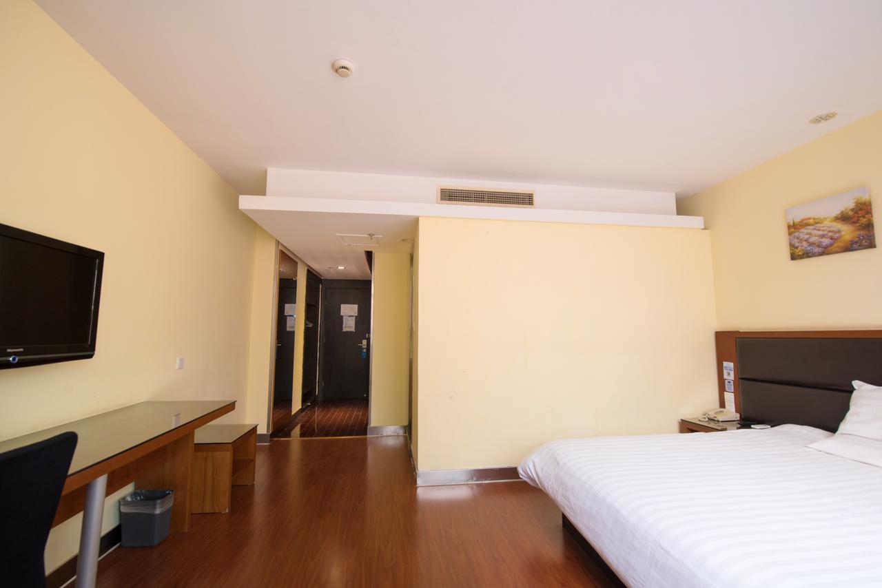 Hanting Express Shanghai Lujiazui Minsheng Road Dış mekan fotoğraf