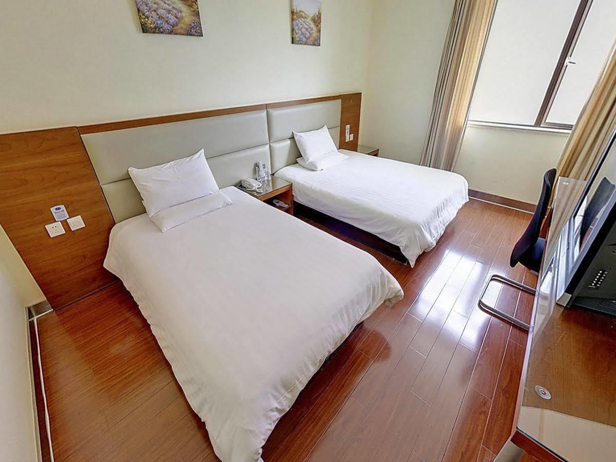 Hanting Express Shanghai Lujiazui Minsheng Road Dış mekan fotoğraf